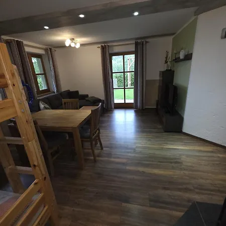 Am Guldensteig Apartment